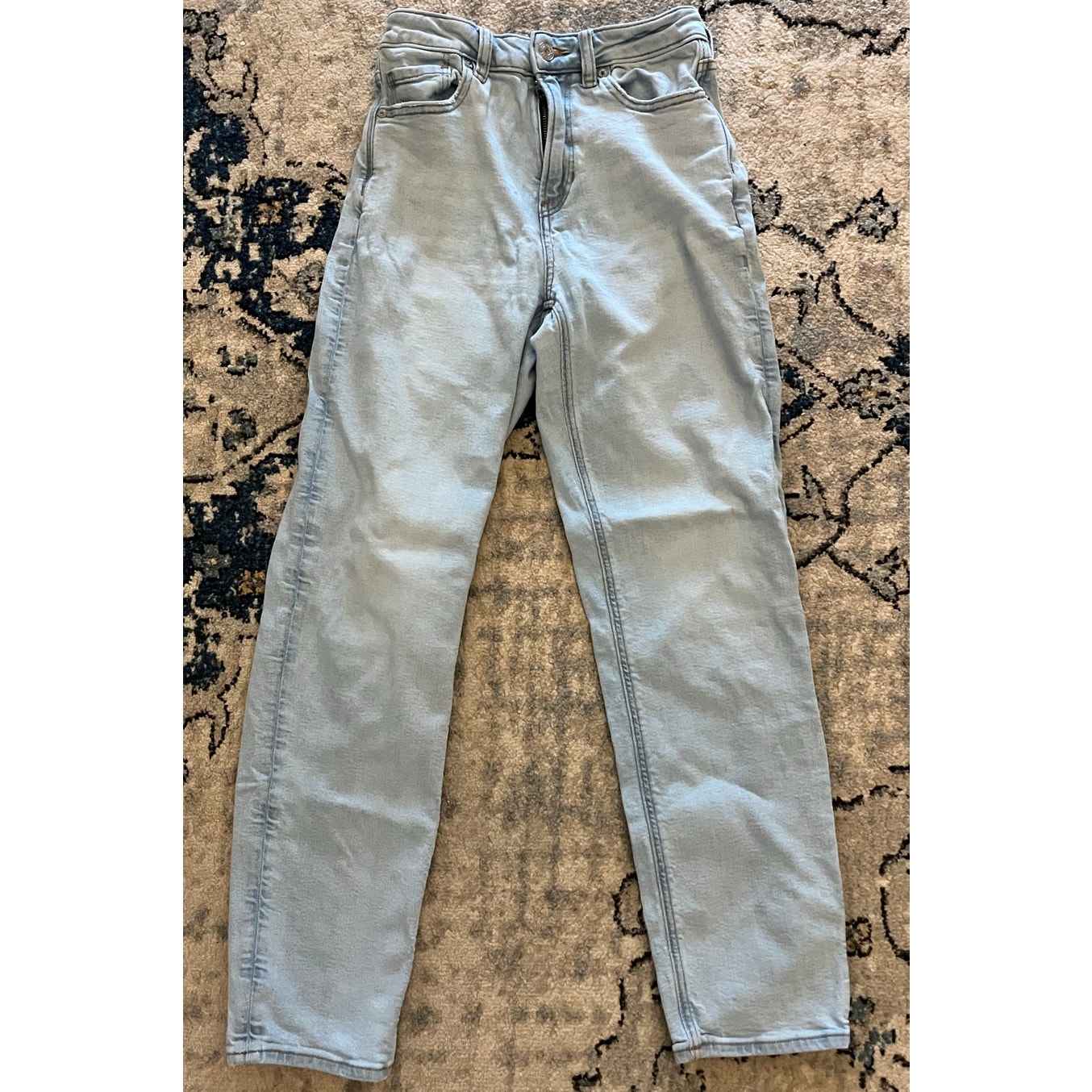 American Eagle Women's Light Blue Straight Jeans Size 0 Casual Denim